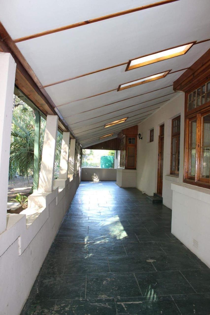 Lord Fraser Guest House Wepener Exteriör bild
